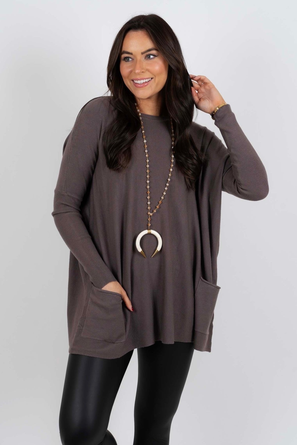 T-shirt ample à manches longues et col rond pour femme, en coton