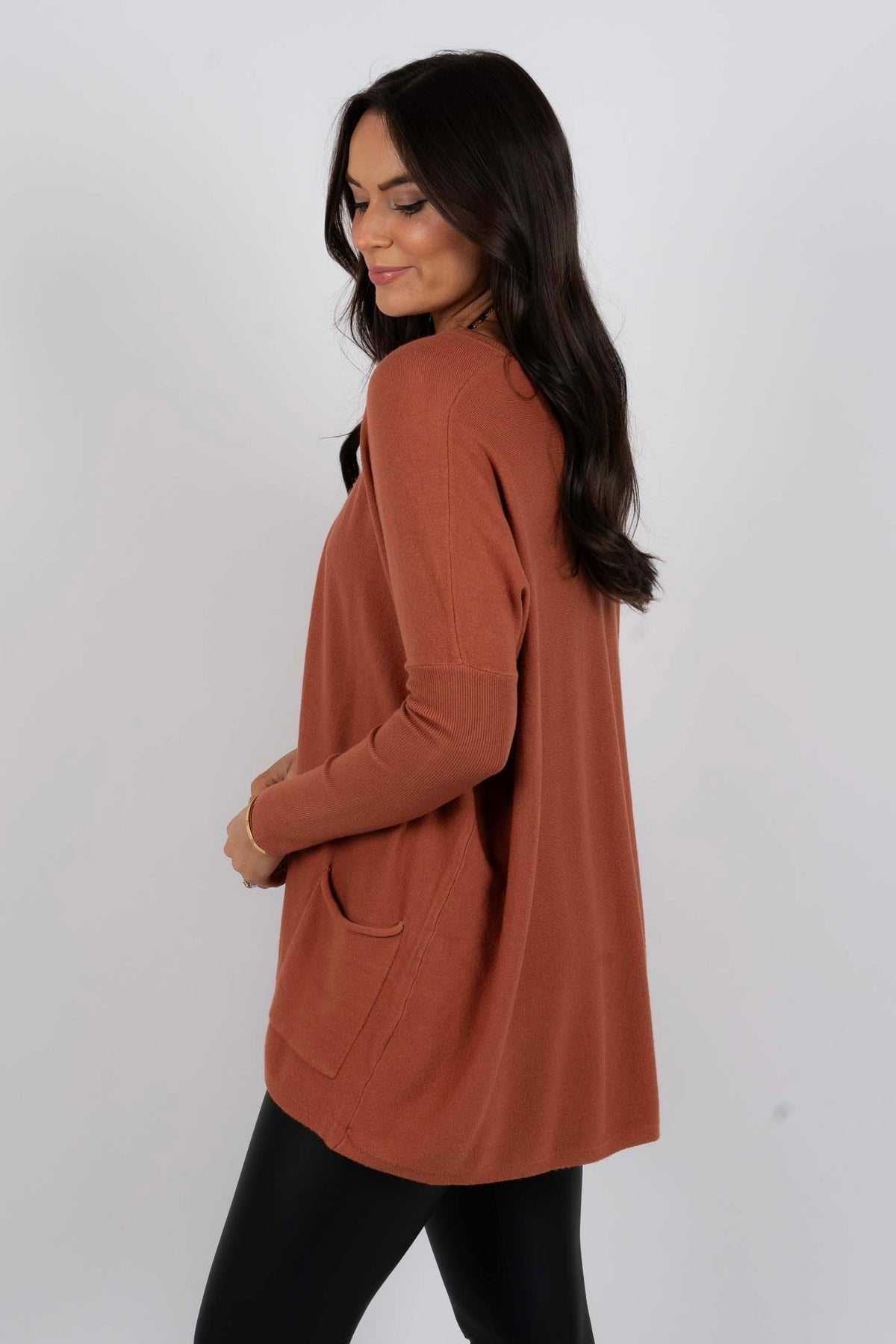 T-shirt ample à manches longues et col rond pour femme, en coton