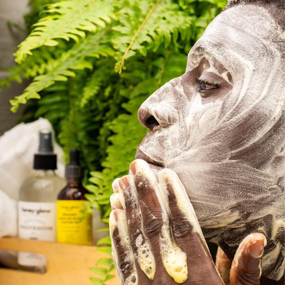 Savon Éclaircissant à l'Acide Kojique, au Curcuma et au Citron