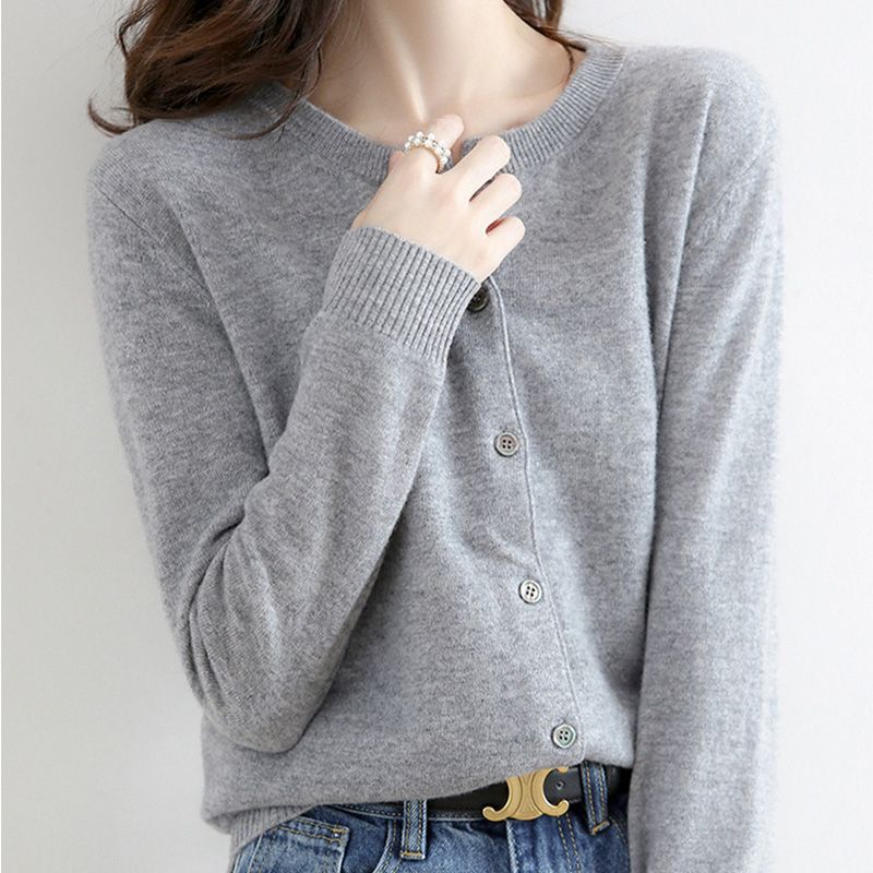 🔥2024 Vente à chaud🔥Chemise boutonnée à col rond en maille pour femme【Livraison gratuite à l'achat de 2 pièces】