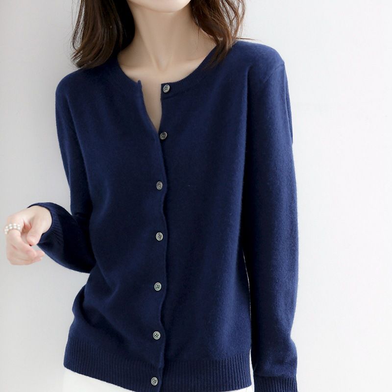 🔥2024 Vente à chaud🔥Chemise boutonnée à col rond en maille pour femme【Livraison gratuite à l'achat de 2 pièces】