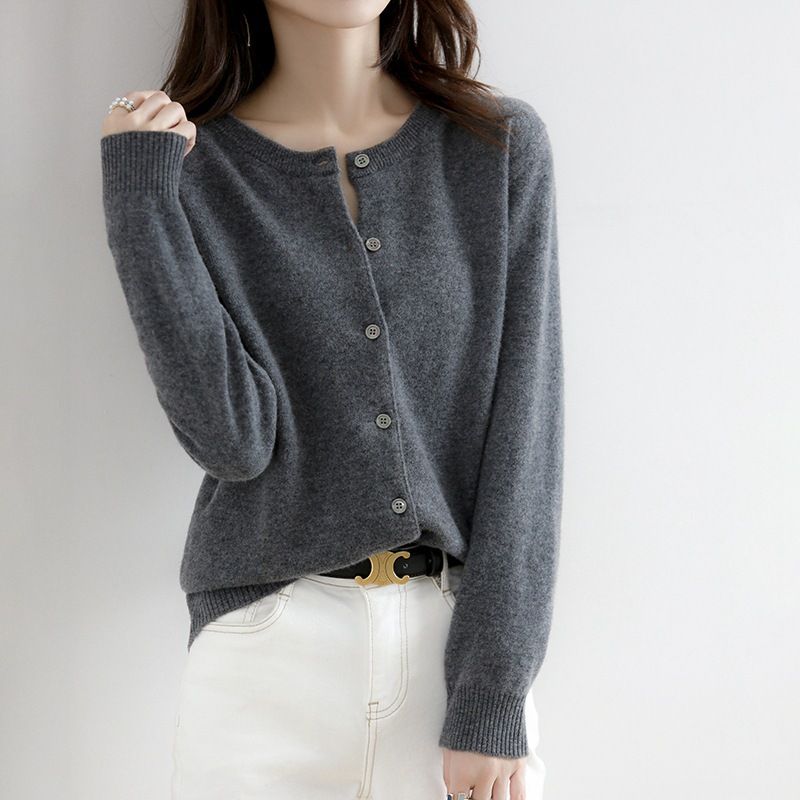 🔥2024 Vente à chaud🔥Chemise boutonnée à col rond en maille pour femme【Livraison gratuite à l'achat de 2 pièces】