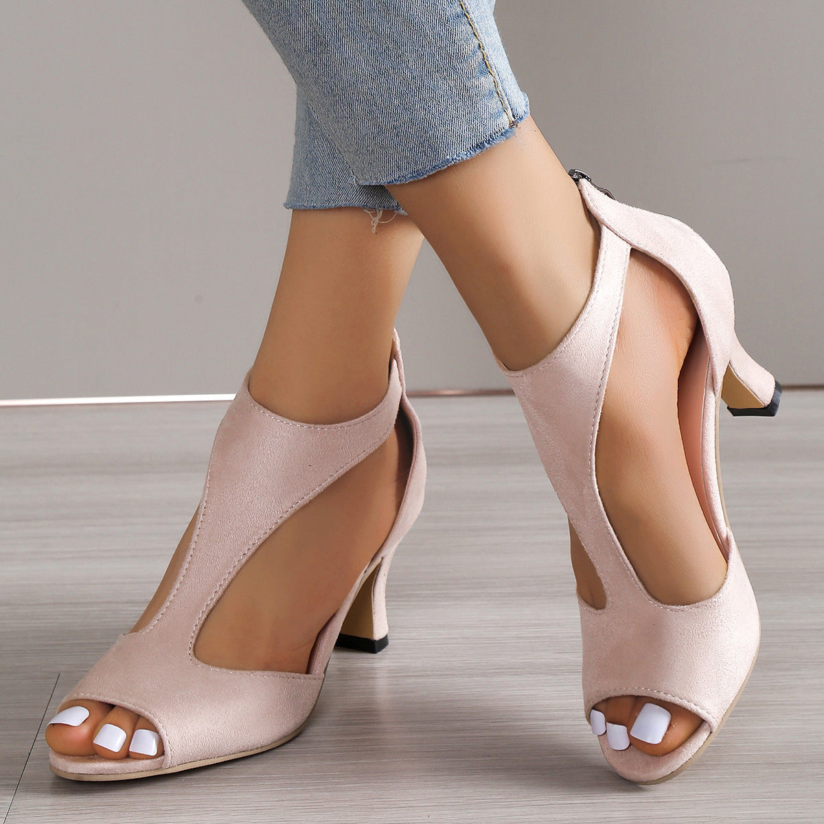 【🔥EU 35-43】👡2025 Nouvelle mode Chaussures à talons hauts romaines pour femmes.