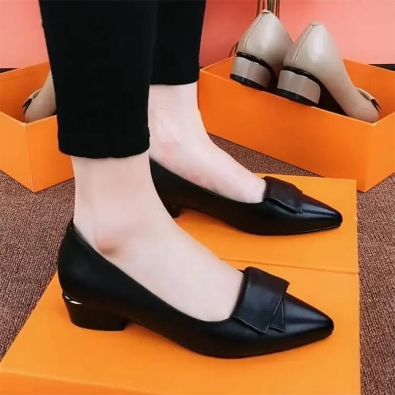 Escarpins élégants à talons bas en cuir PU pour femmes