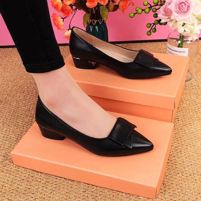 Escarpins élégants à talons bas en cuir PU pour femmes