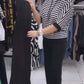 Ensemble pour femme composé d'un haut rayé et d'un pantalon uni