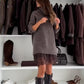 Pull à col haut et mini-robe pour femme