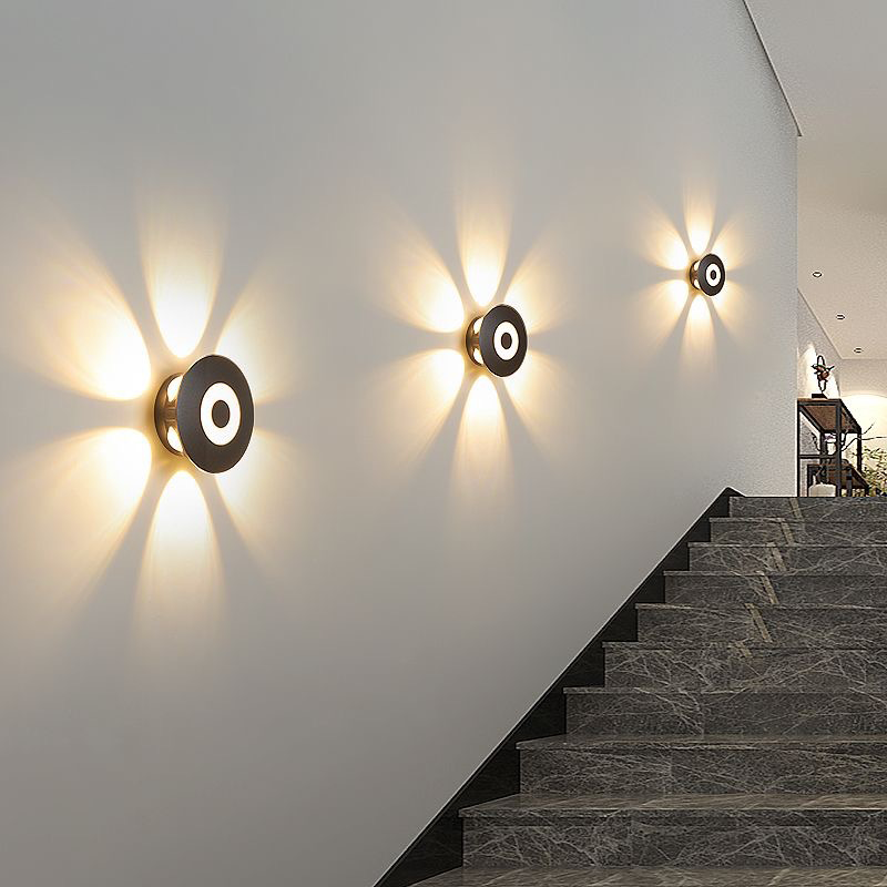 Applique murale LED moderne avec effet lumineux géométrique