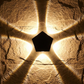 Applique murale LED moderne avec effet lumineux géométrique